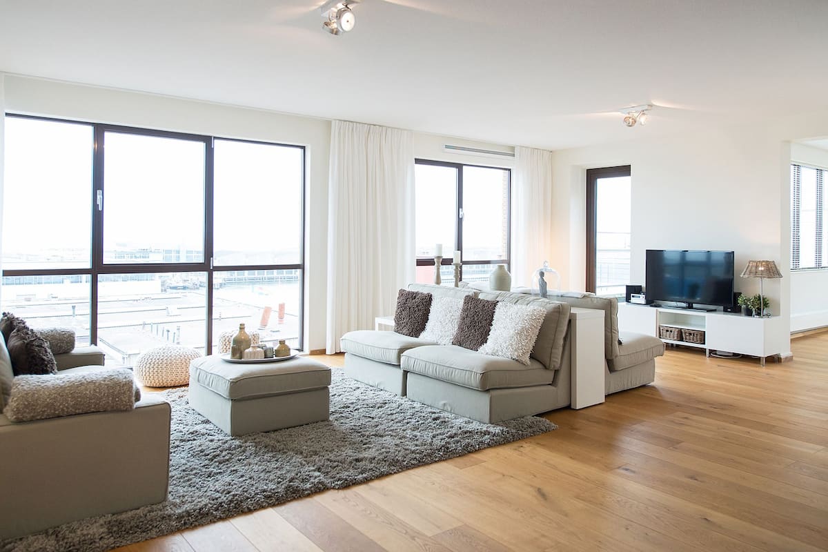 Apartment, 2 Bedrooms (Nr. 32) | Living area | Smart TV