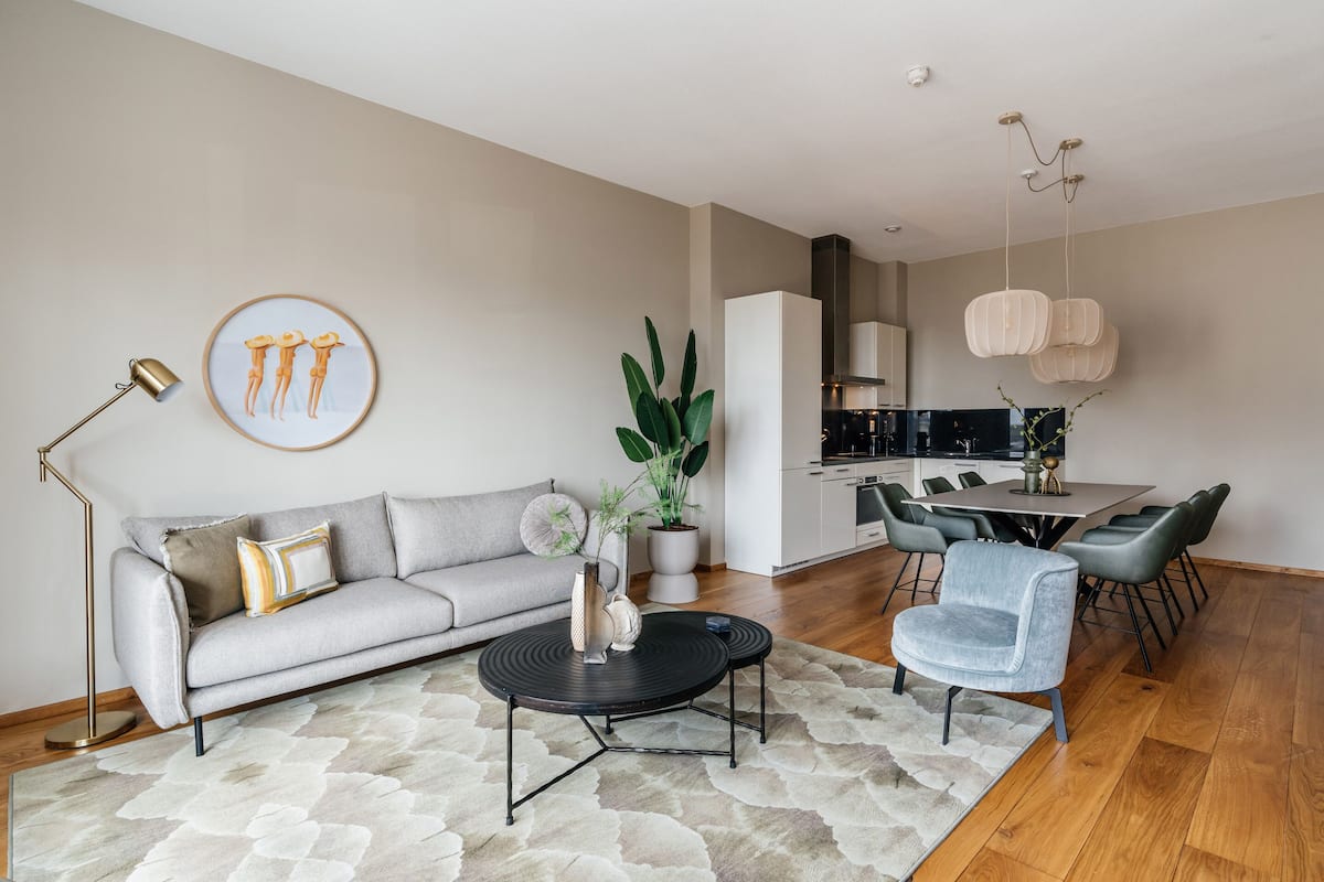 Apartment, 2 bedrooms (No.16) | Living room | Smart TV