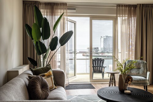 BizStay Harbour Scheveningen Apartments