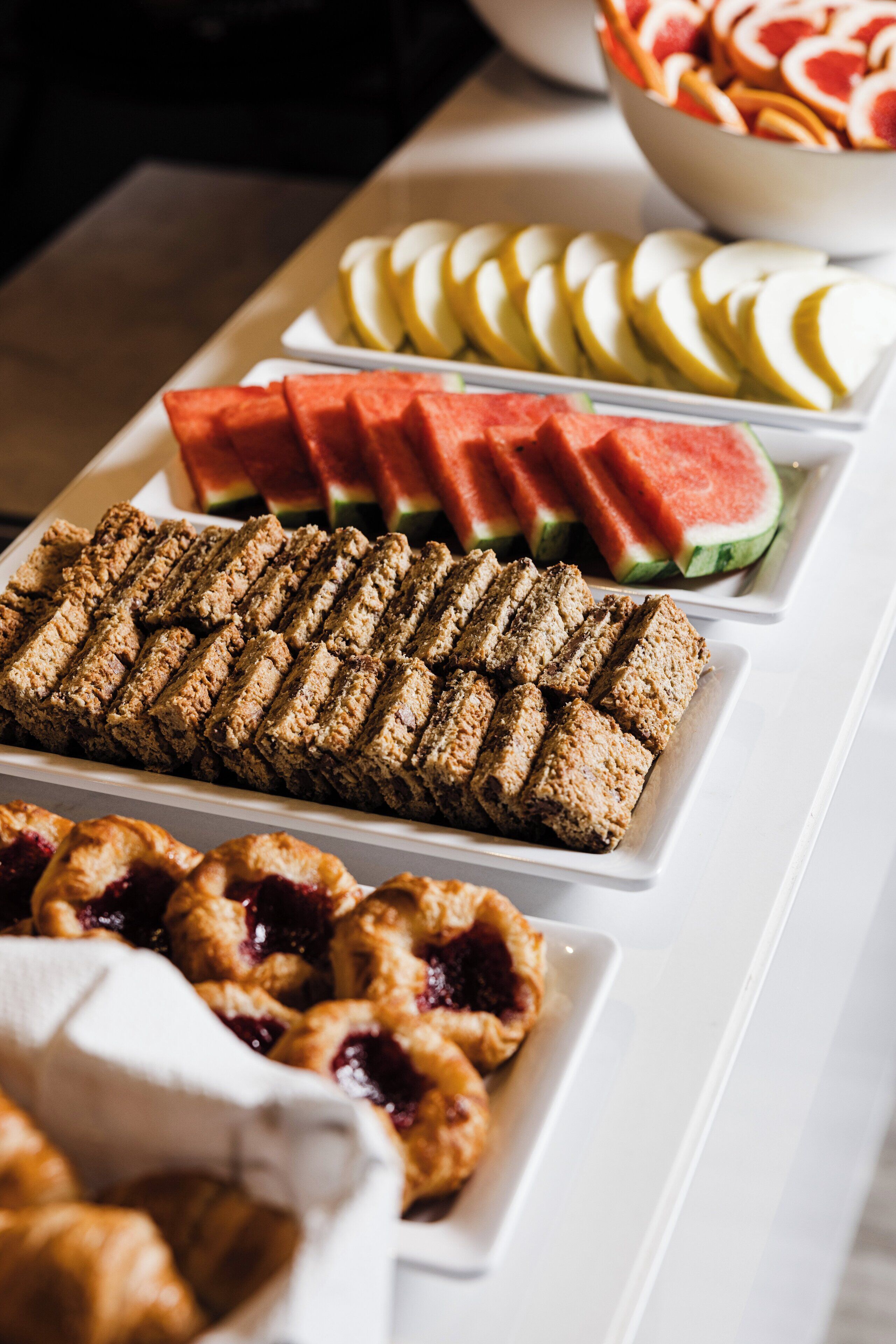 free daily continental breakfast