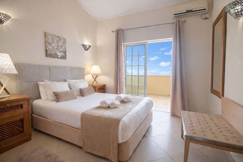 Villa Panoramica | 5 Chambres | Vue Panoramique | Estói