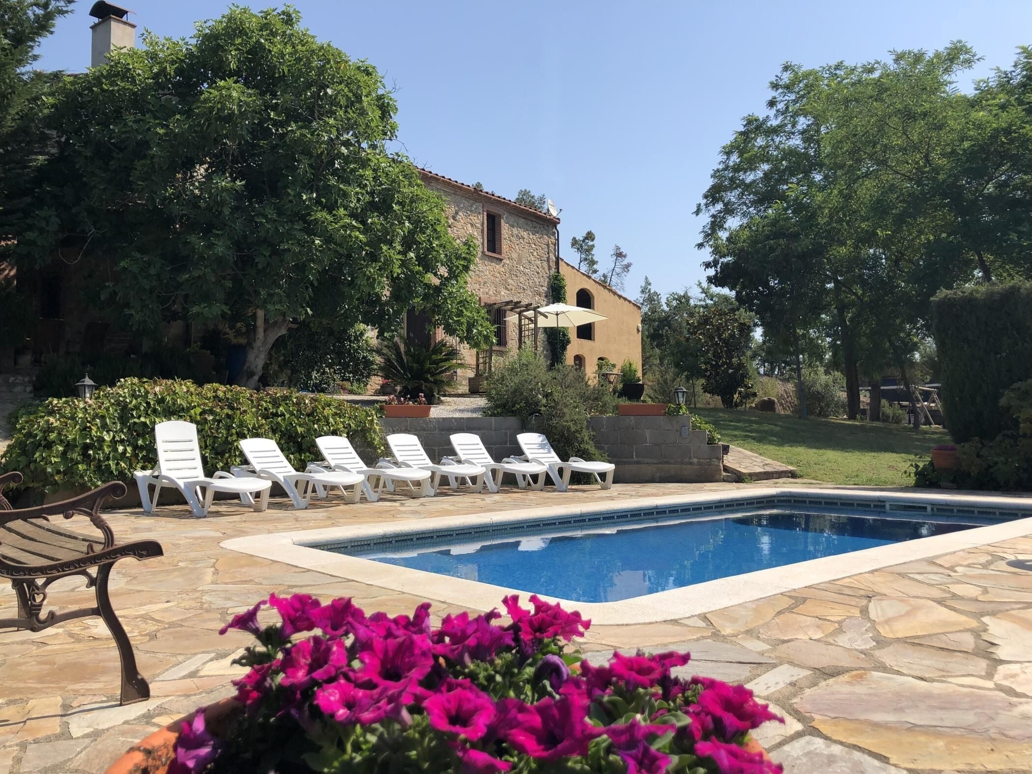 Costabravapartment Can Marc with private pool and tennis court