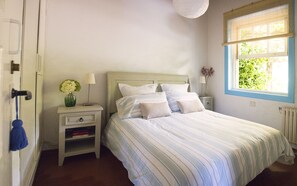 3 soverom, strykejern/-brett, reiseseng for barn og wi-fi (inkludert)