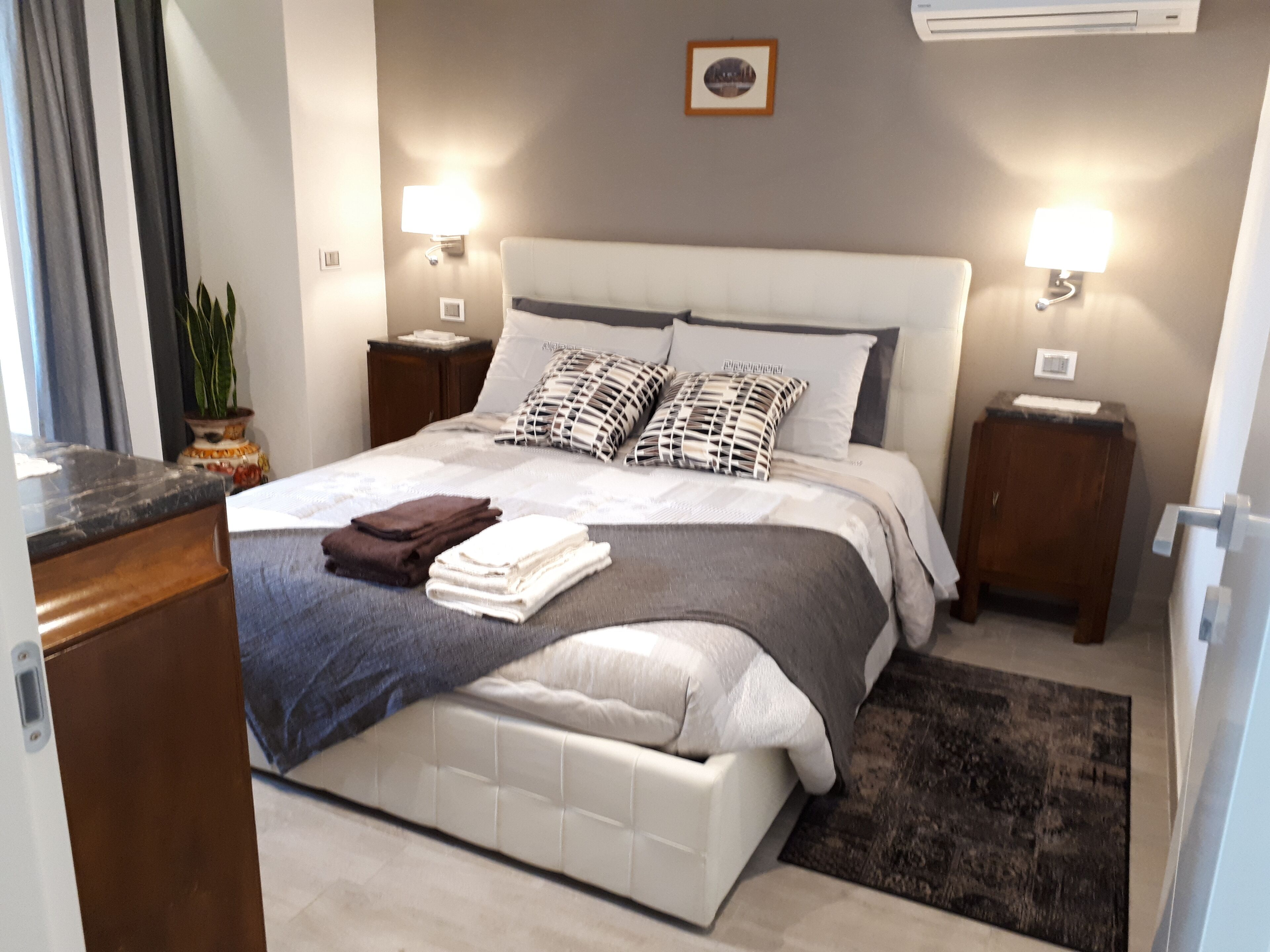 Casadin at 50 Mt from Lake