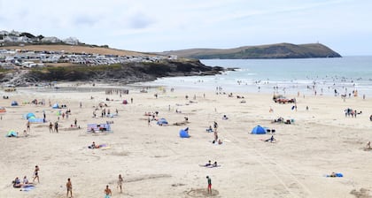 Great House nr Polzeath on golf course ideal for families