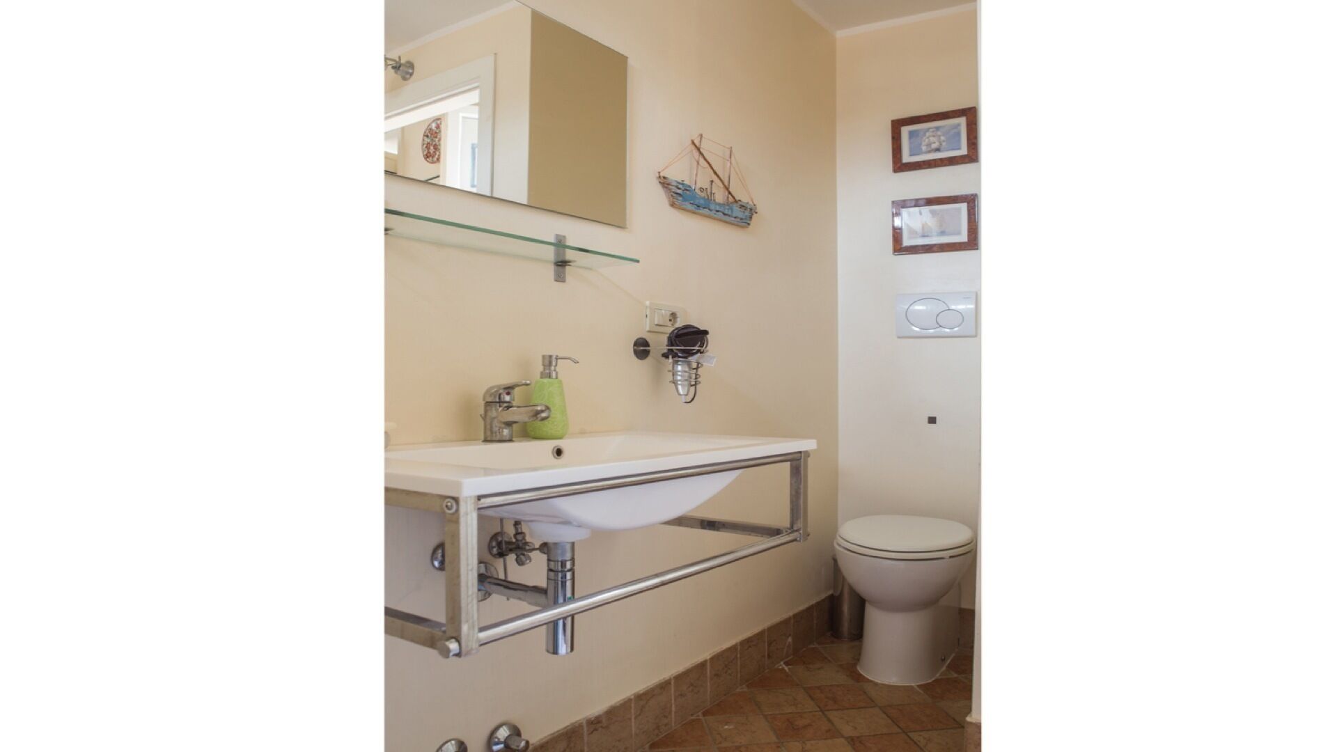 Casa Meisi and the terrace above the roofs of Campo de Fiori