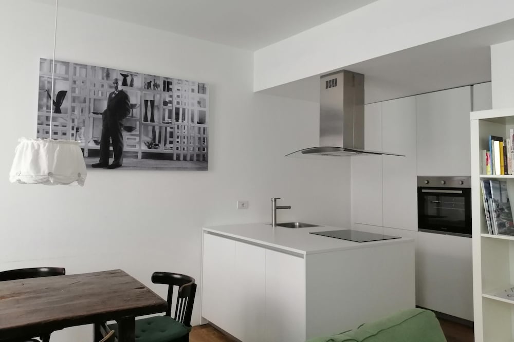 Apartment with Parking in the historic center of Riva del Garda