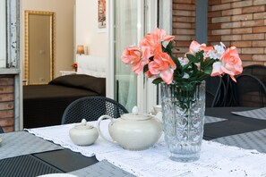 4 habitaciones, tabla de planchar con plancha, wifi y ropa de cama