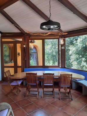 Dining - Enchanting Country Villa in a Lush Valley with Animals, Pool, Outdoor Jacuzzi  (Rena Majore)