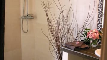 Tina y secadora de cabello
