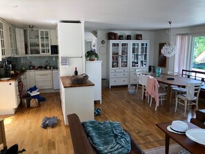Dining - Seaview, 15 min car from Stockholm city, near archipelago (Saltsjö-boo)