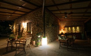 Outdoor dining - Casa Mare Celeste Cefalù end panoramic swimmng Pool (Cefalú)