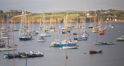 Appartement T2 avec terrasse et jardin vue voiliers