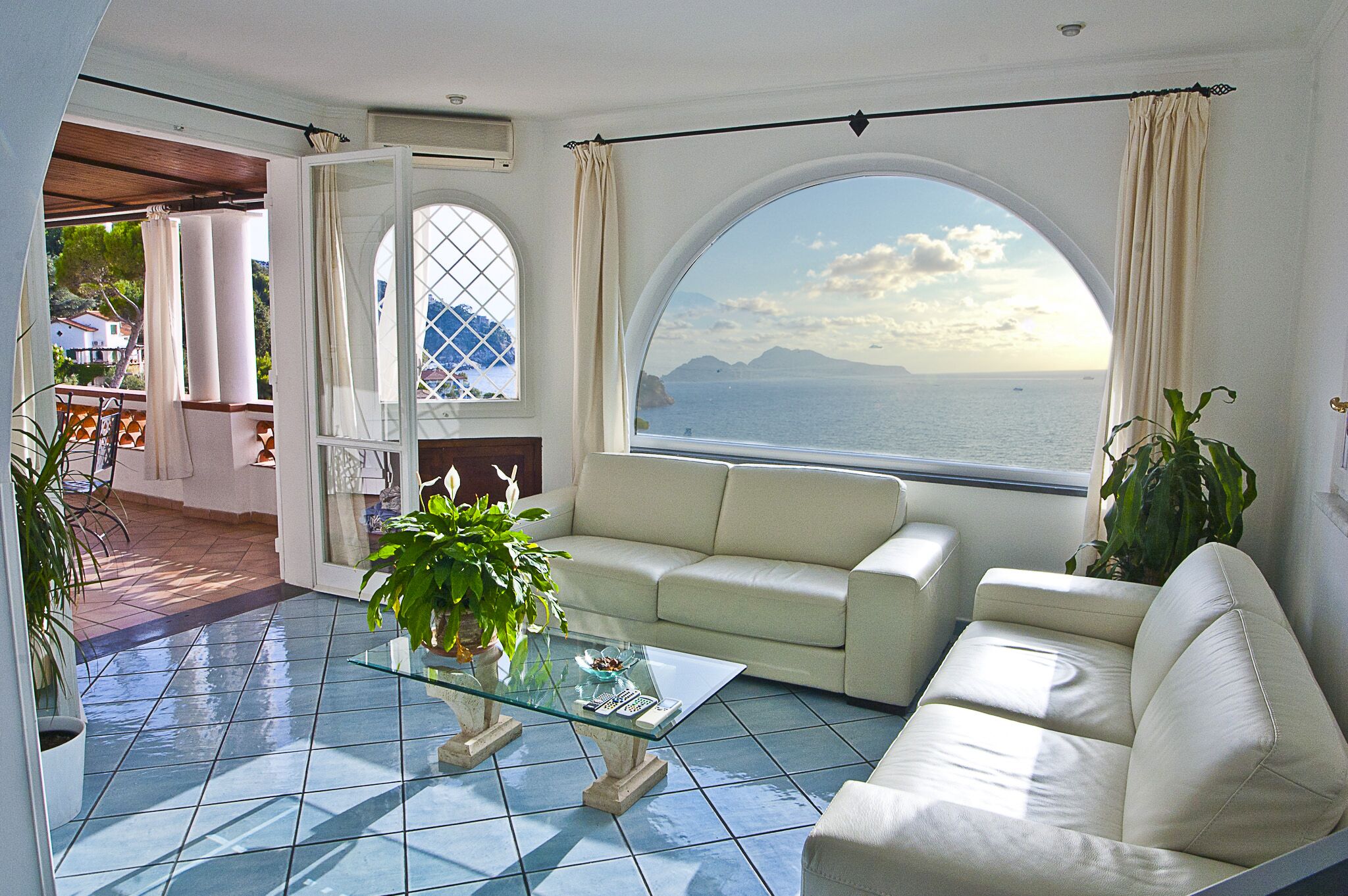 Villa Scirocco spectacular seaside residence overlooking Capri
