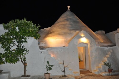 Charmante maison traditionnelle entre oliviers, amandiers e les figues d'Inde