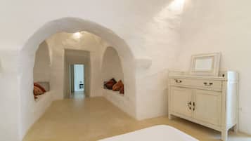 7 Schlafzimmer, Bügeleisen/Bügelbrett, Reisekinderbett, WLAN