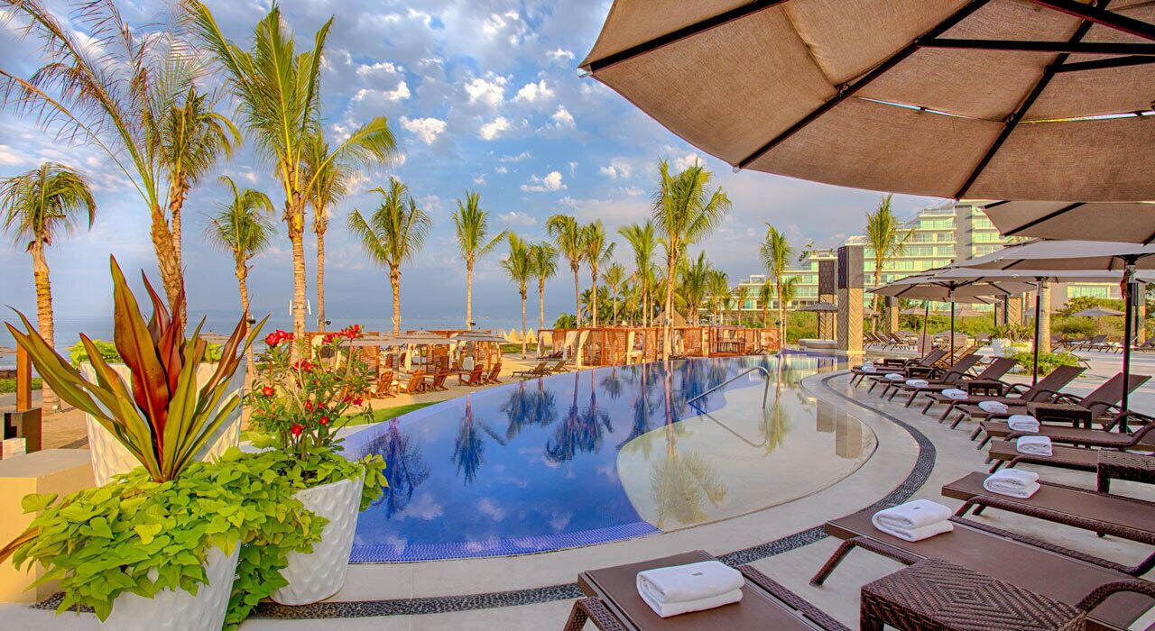 All inclusive,Gourmet food,luxury Marival Residences with Platuim Plus benefits