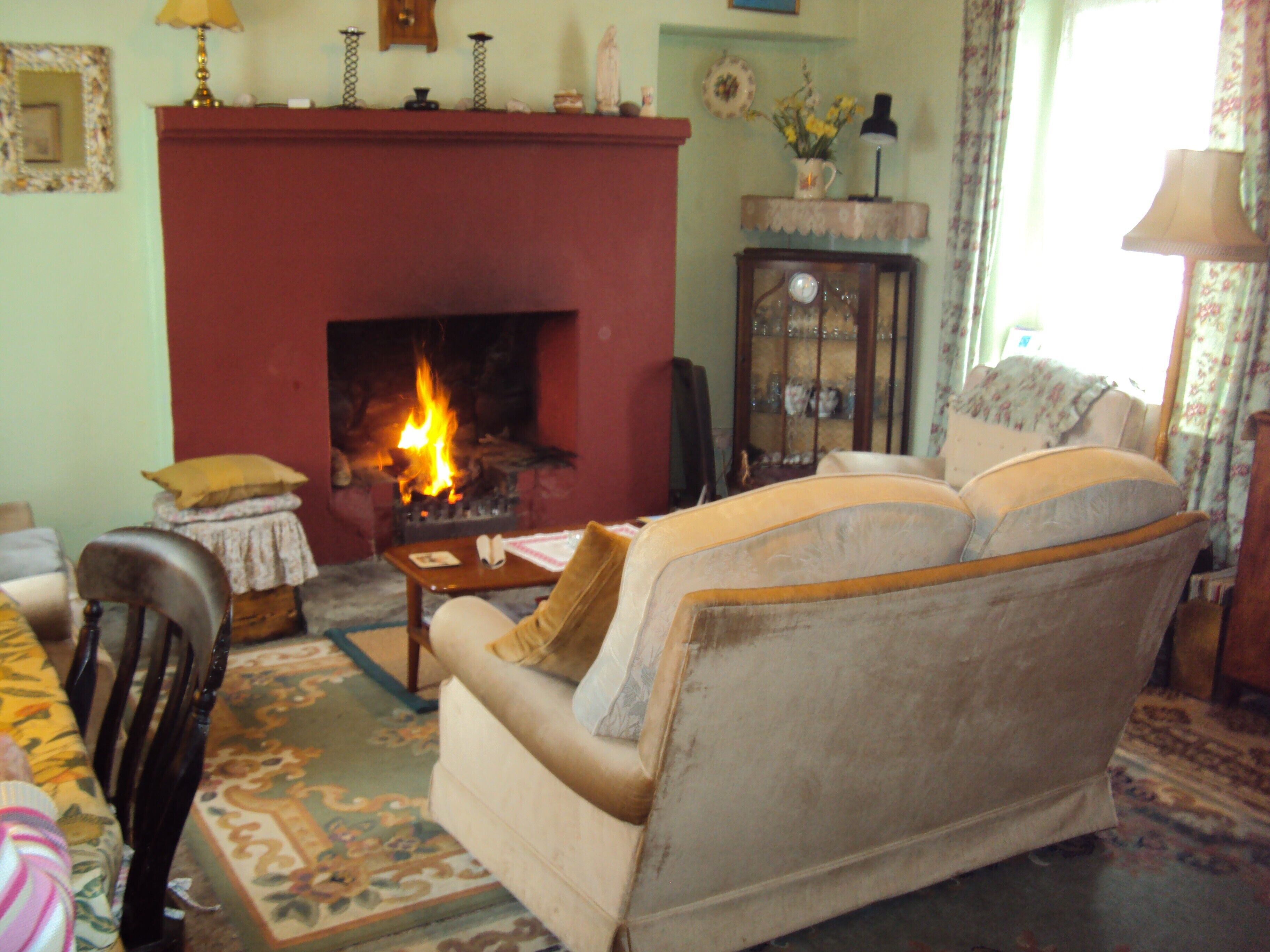 Shore Cottage - an artist's paradise