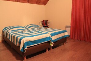 6 bedrooms, travel cot, free WiFi