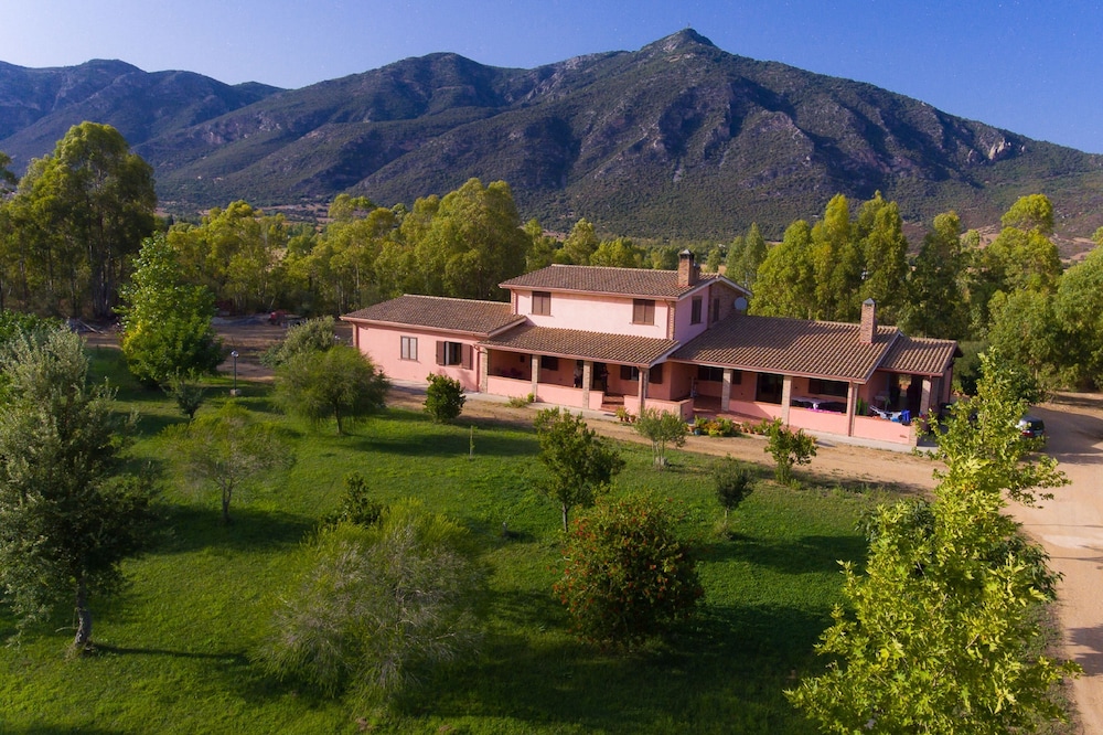 House / Villa - Iglesias