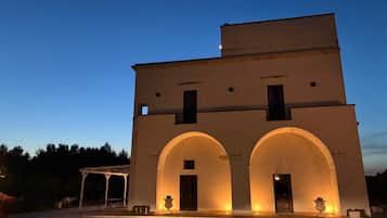 Facciata della struttura