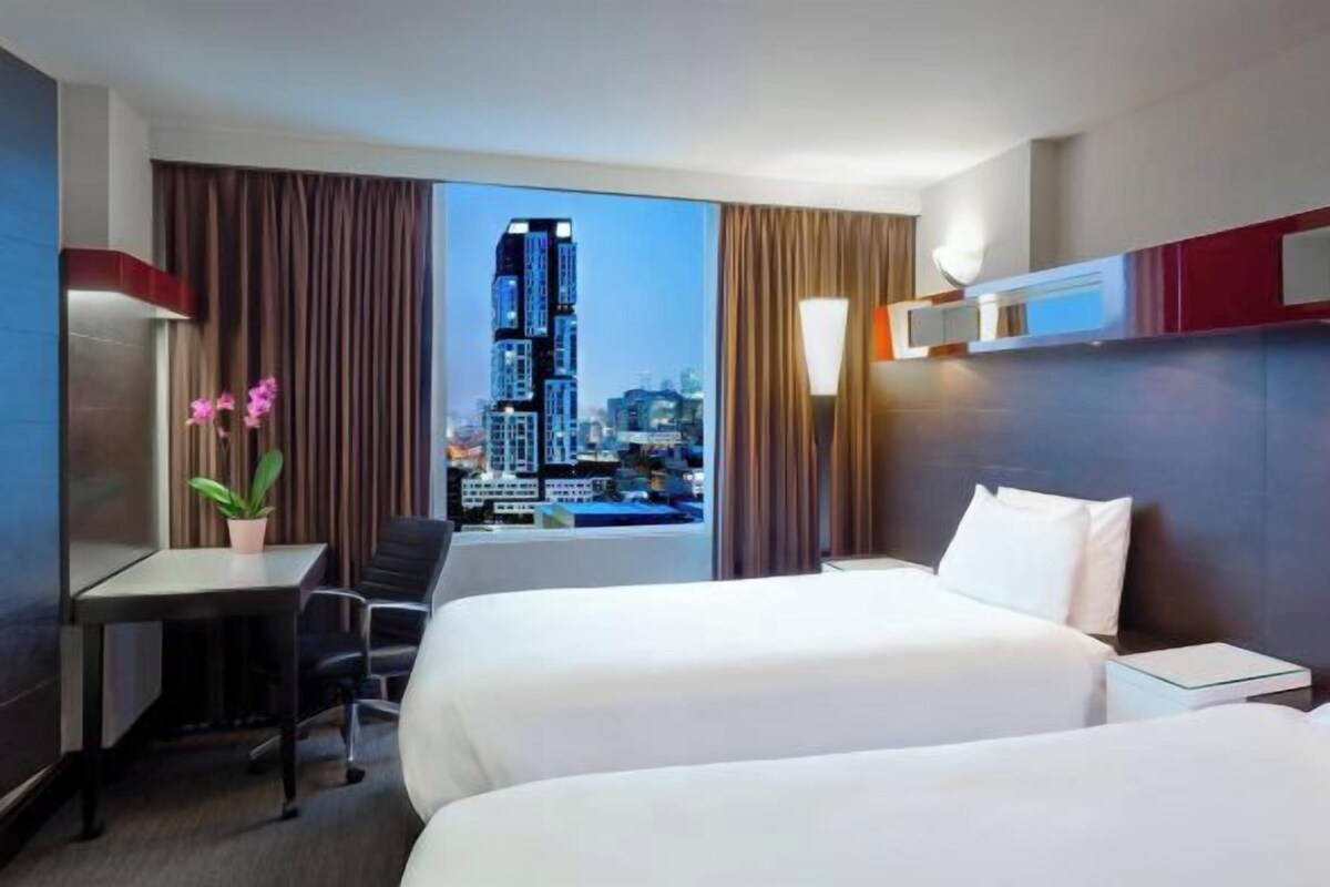 Two Queen Room High Floor