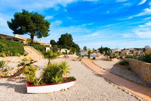 Property grounds - Bungalow Ojeda - PlusHolidays (Benitachell)