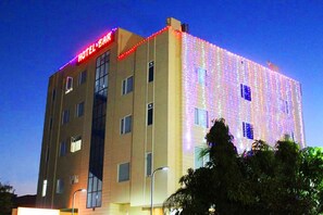 Front of property - Hotel RG Inn (Jaipur)