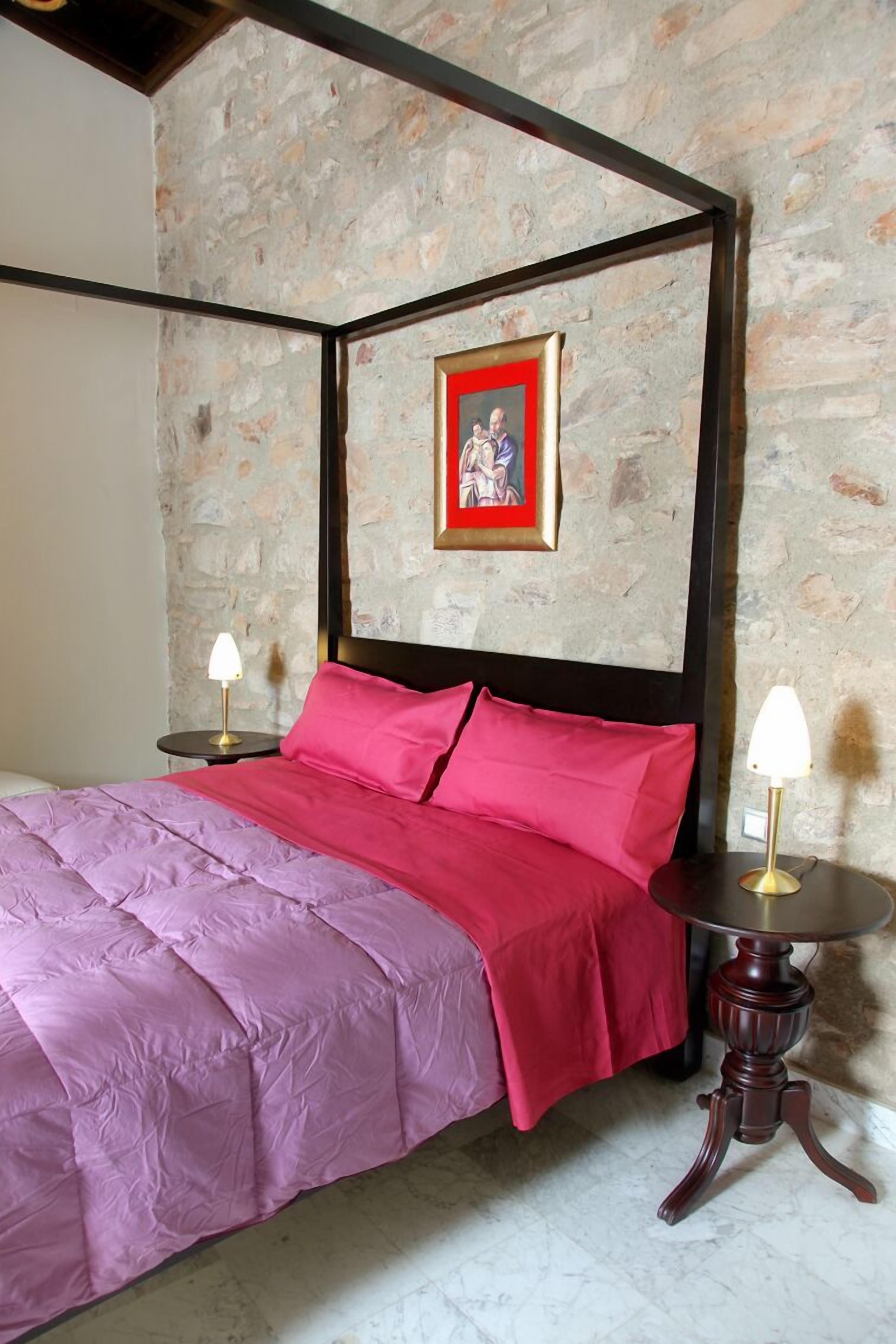 CACERES APARTMENT CHORRILLO INTRAMUROS