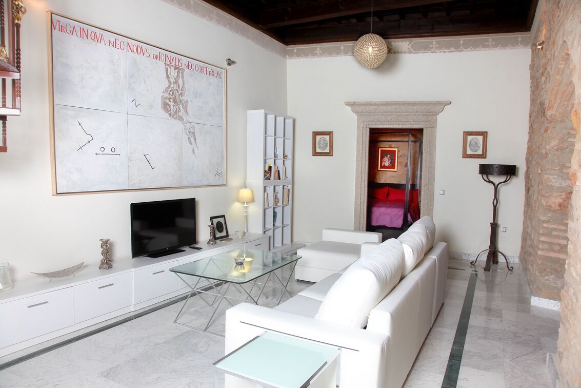 CACERES APARTMENT CHORRILLO INTRAMUROS