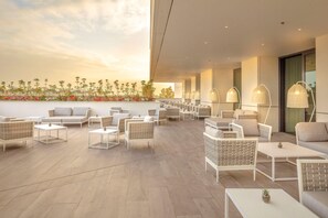 Bar (on property) - Hyatt Regency Algiers Airport (Algiers)