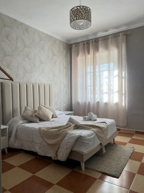 프리미엄룸 | 무료 WiFi, 침대 시트