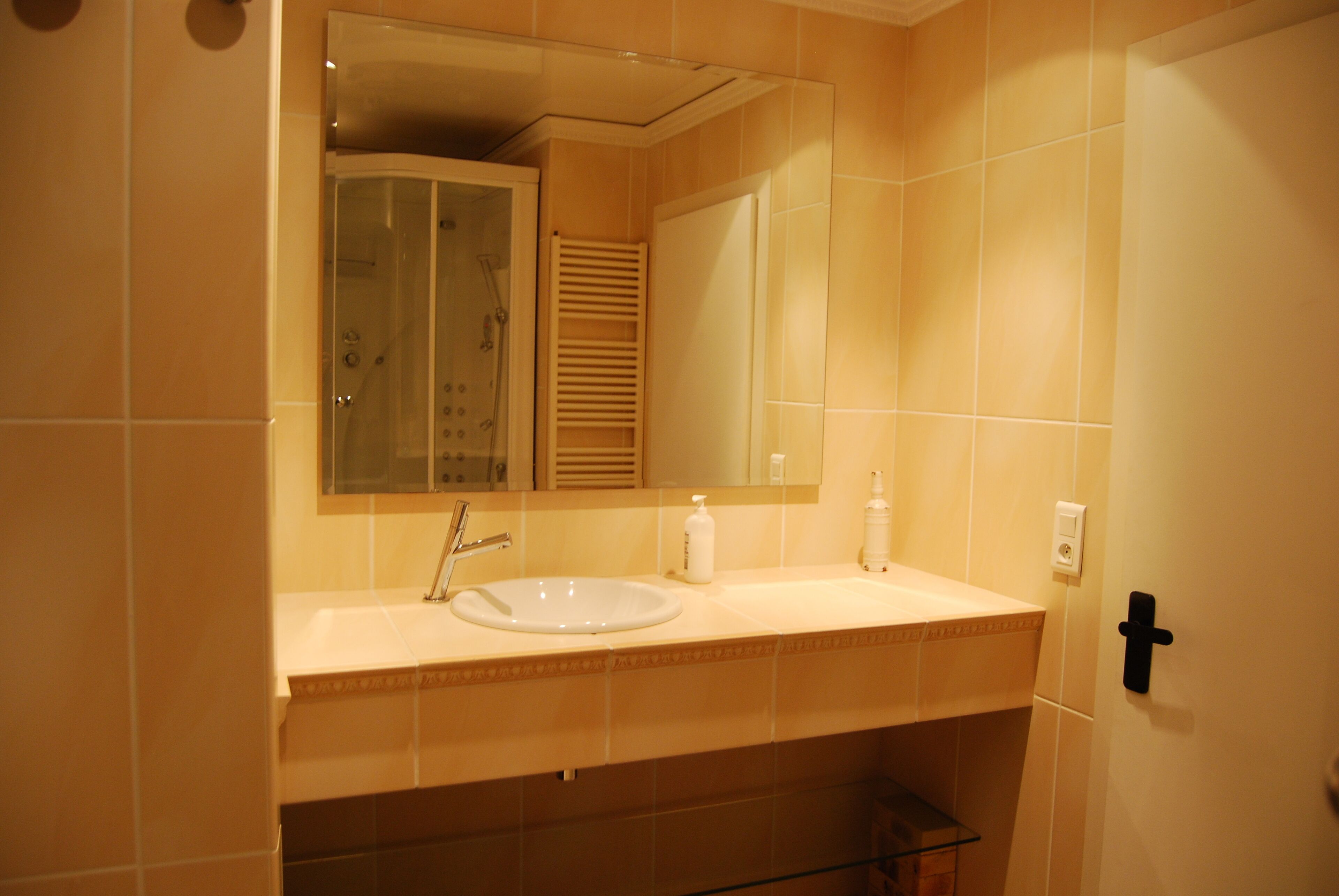  PERCE NEIGE VILLAGE LUXURY GITE 4 stars WITH POOL AND SAUNA