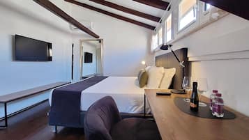 Chambre Triple Confort (Villa Corsini)