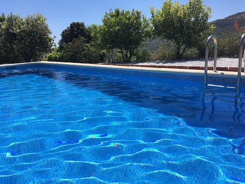 Smuk 3 bedrooomed Villa med privat pool, fantastisk udsigt, tæt på Competa