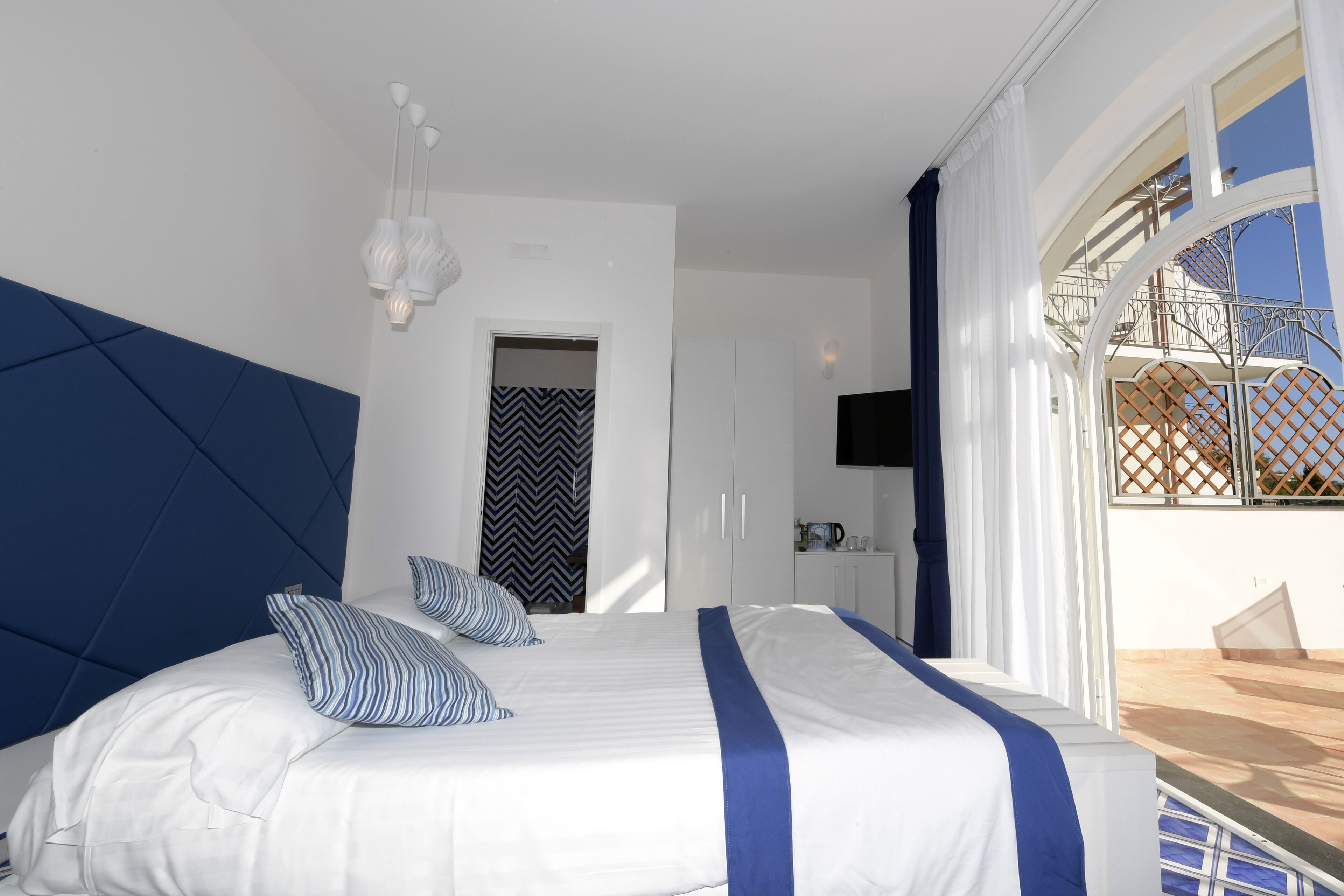Literie de qualité supérieure, minibar, coffres-forts dans les chambres