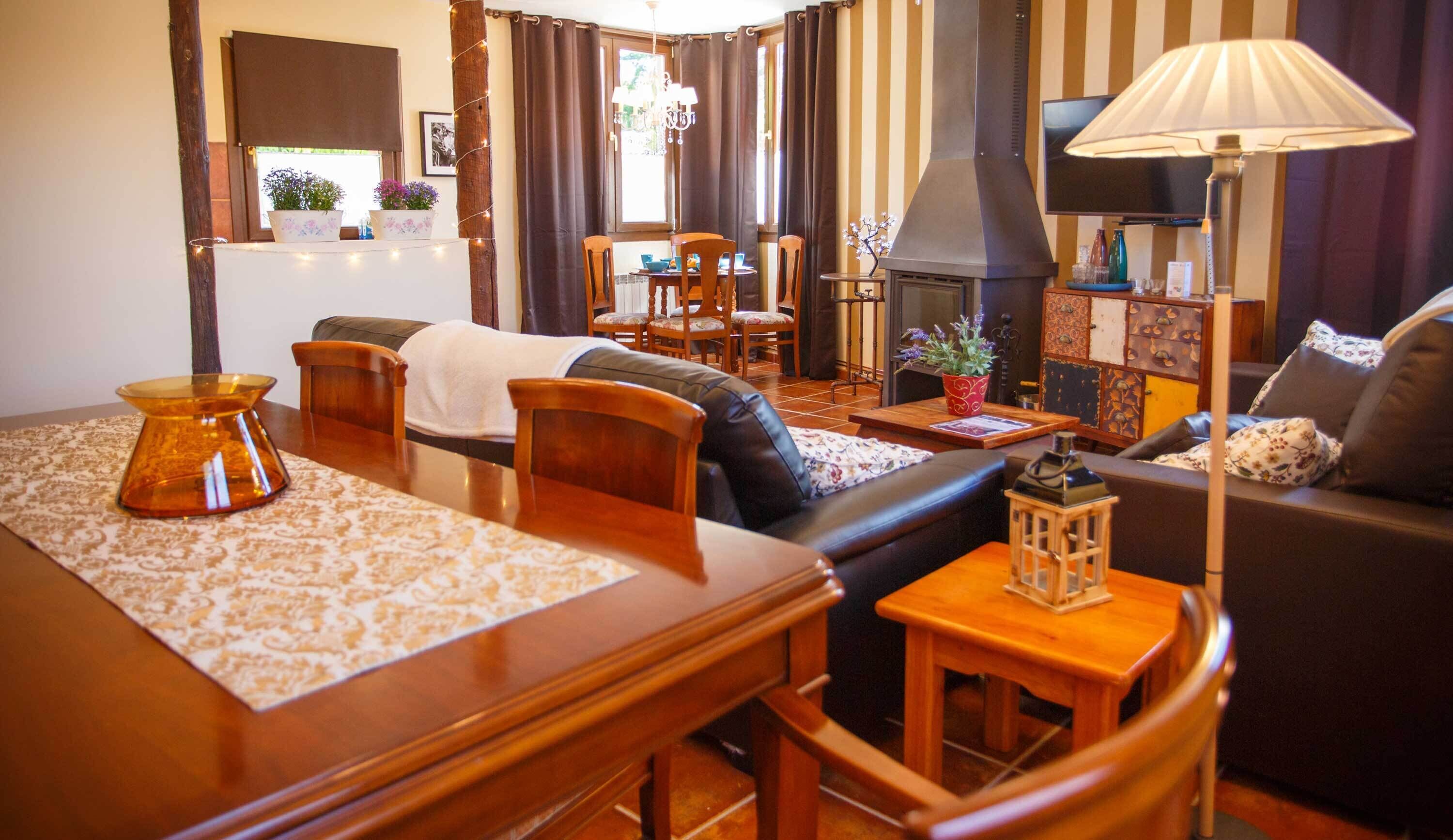 Télévision, cheminée