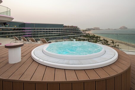 W Dubai The Palm - Image 35