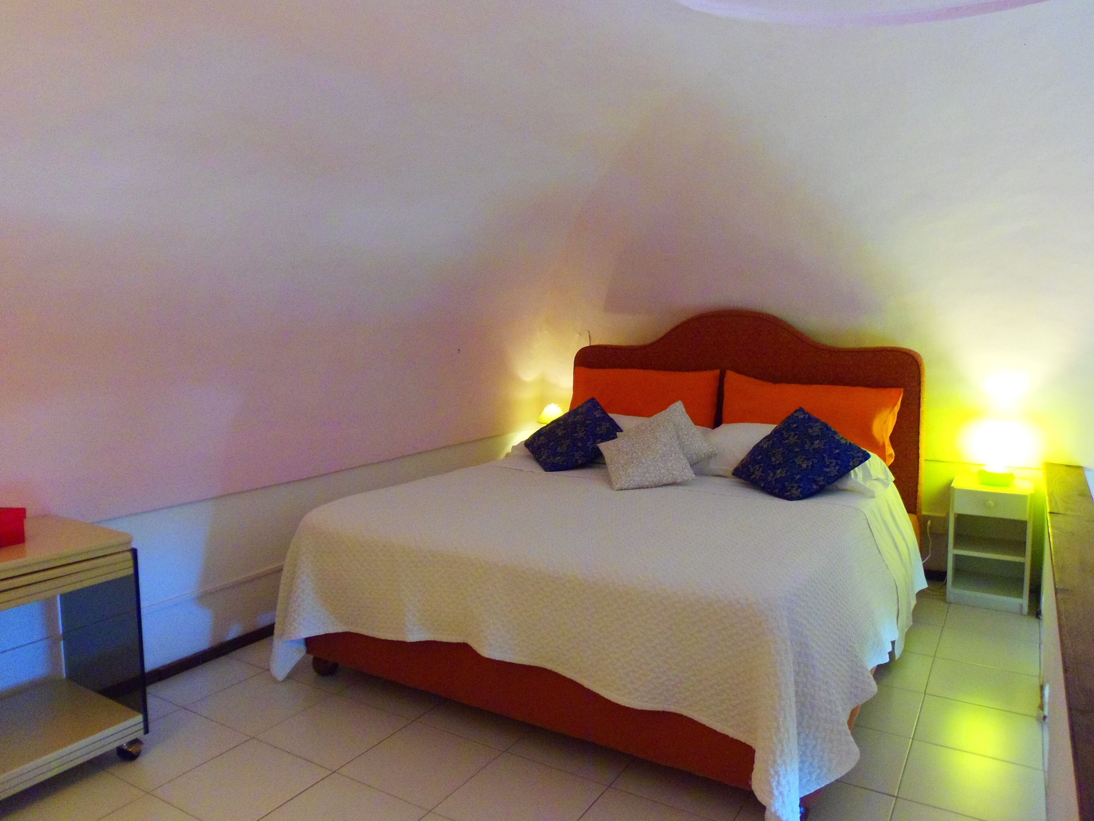 1 camera, ferro/asse da stiro, Wi-Fi gratuito, lenzuola