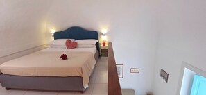 1 dormitori, planxa i posts de planxar, wifi gratuïta i roba de llit