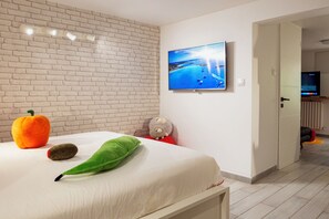 1 chambre, coffres-forts dans les chambres, bureau