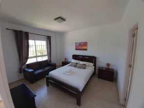 4 habitaciones y caja de seguridad en la habitación 