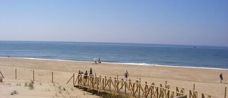 Beach nearby, beach towels