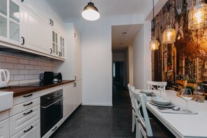 Exclusive Apartment, 1 Double Bed with Sofa bed, Non Smoking, Courtyard View | Private kitchen | Full-sized fridge, oven, stovetop, dishwasher - ShortStayPoland Marszałkowska - B28 (Warsaw)