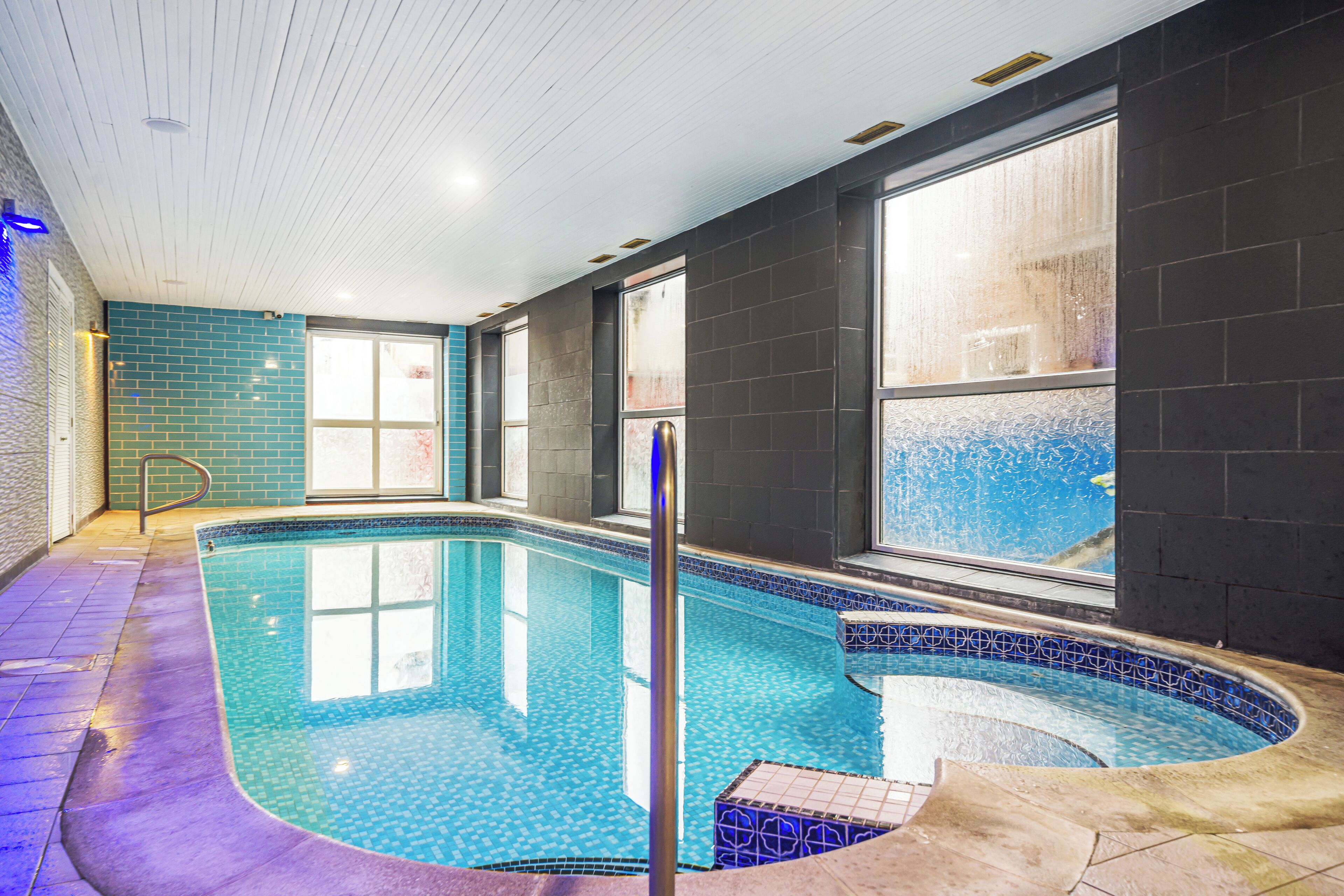 Photo - Bluewaters Hotel, Blackpool North Promenade