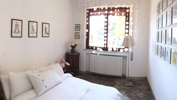 5 Schlafzimmer, Bügeleisen/Bügelbrett, WLAN, Bettwäsche