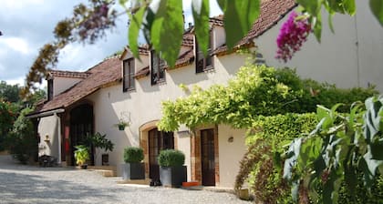 Enjoy your holiday in a charming gîte with large pool in the Lot