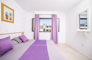 1 bedroom, iron/ironing board, free WiFi