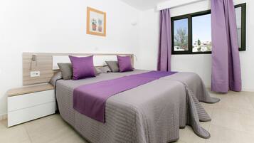 1 habitación, tabla de planchar con plancha y wifi gratis