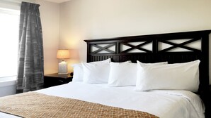 Townhome, 2 Bedrooms | Iron/ironing board (on request), WiFi (free), bed sheets - RHG Vacation Club (Collingwood)